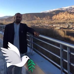 Meet your Posher, Ahmad